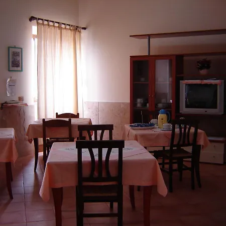 Oasi Maddalena Cusmano *